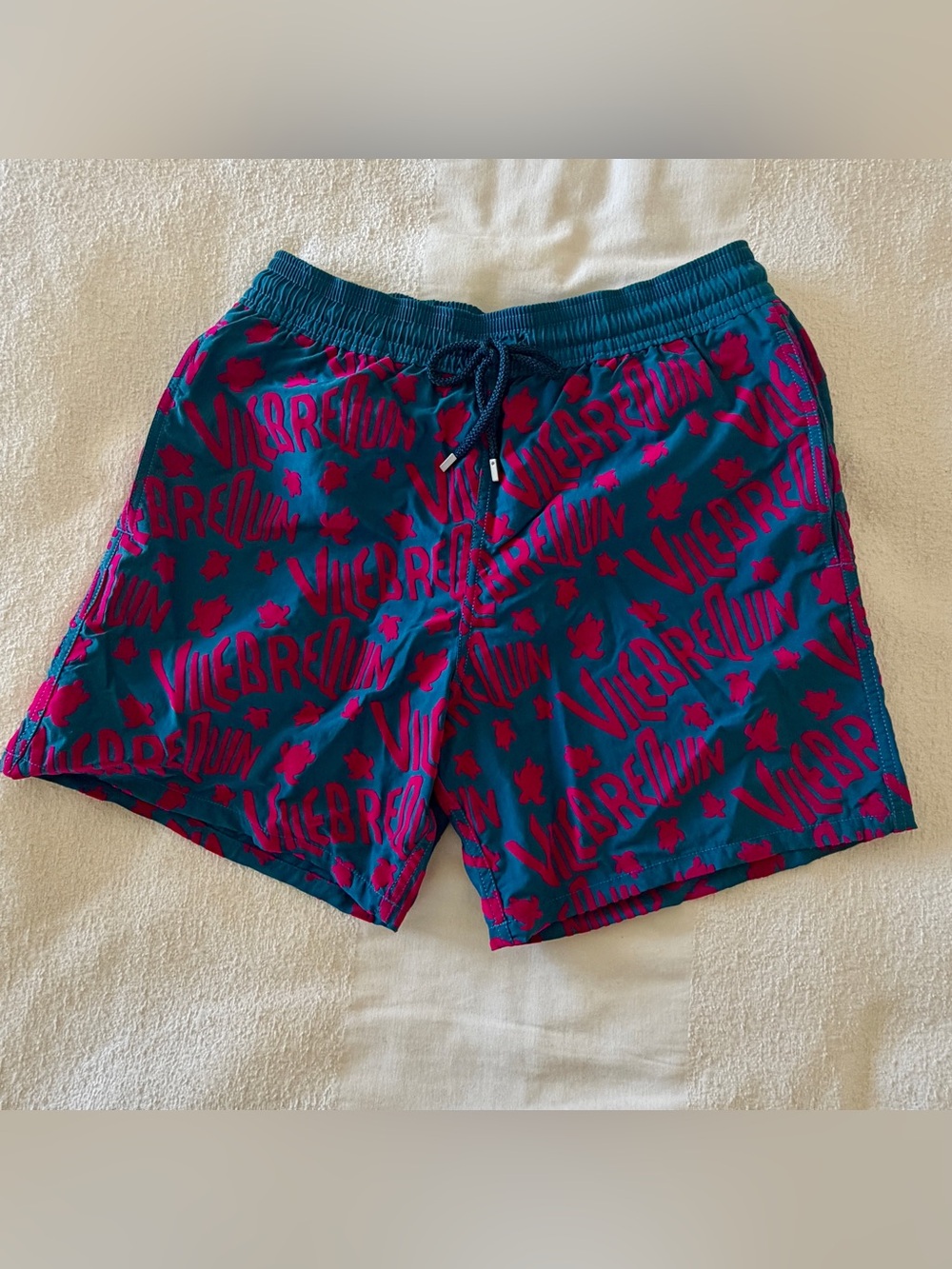 RARE Vilebrequin Men’s Ronde des Tortues Logo Flock Swim Shorts (L) - Picture 2 of 8